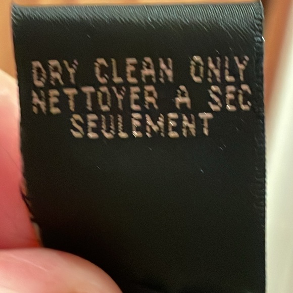 Woman’s Silk SLEEVELESS SCOOP NECK TOP. SKY BLUE. Size 2X. FINITY NATURALS II - Picture 5 of 7